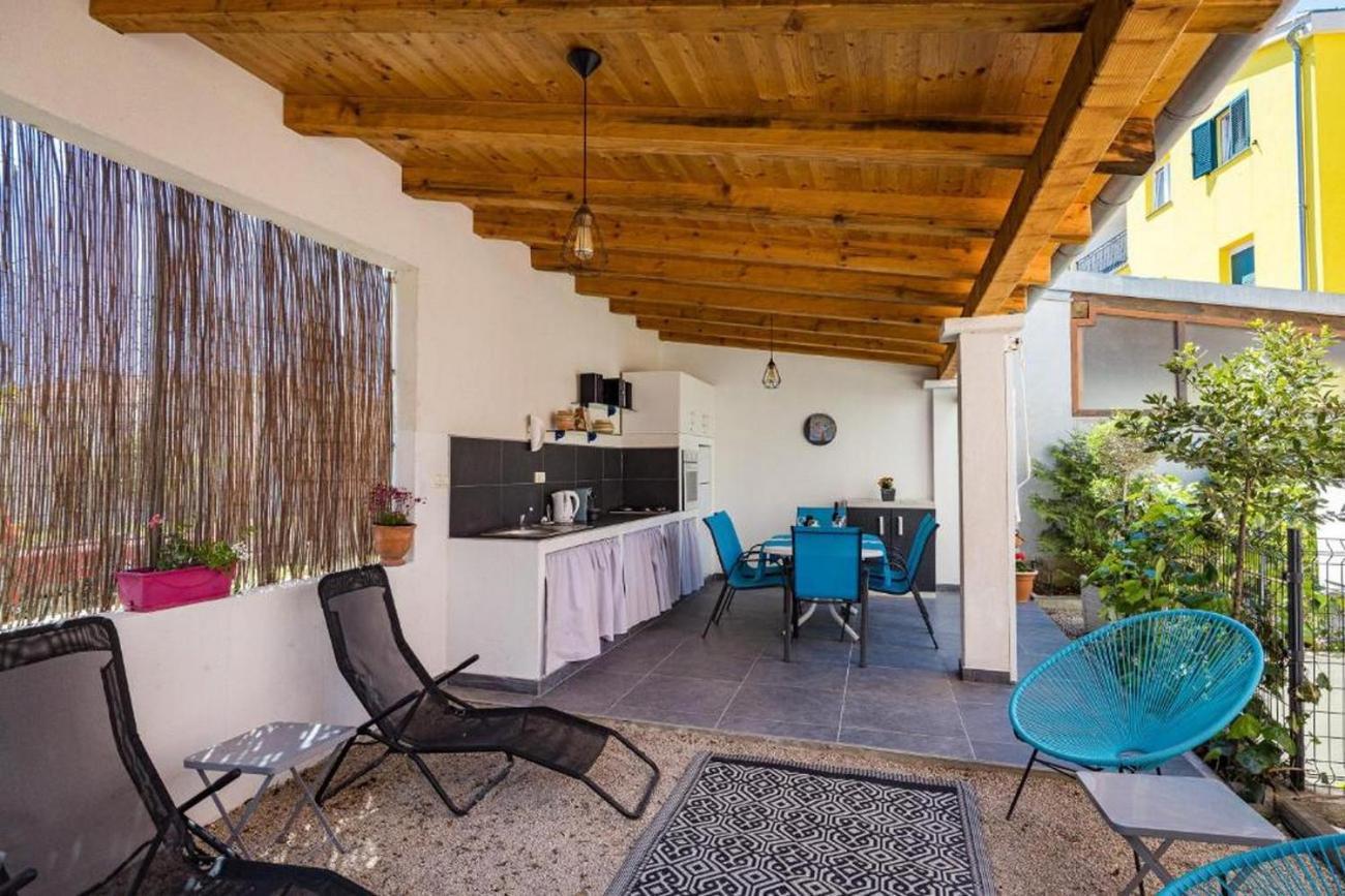 Apartments Bluemare Pakoštane Kültér fotó